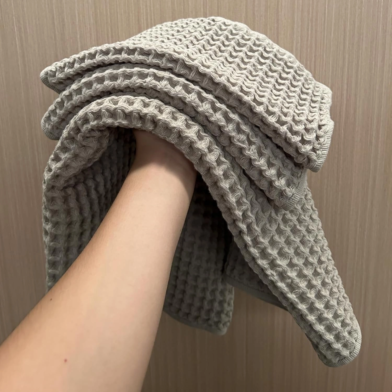 100% Cotton Waffle Bath Towels for Bathroom Soft Waffle Weave Bath Towel Set Oversize Quick Dry Towels for Gym Hotel Spa Hand Towel Washcloths 3 PCS Set (Light Gray)