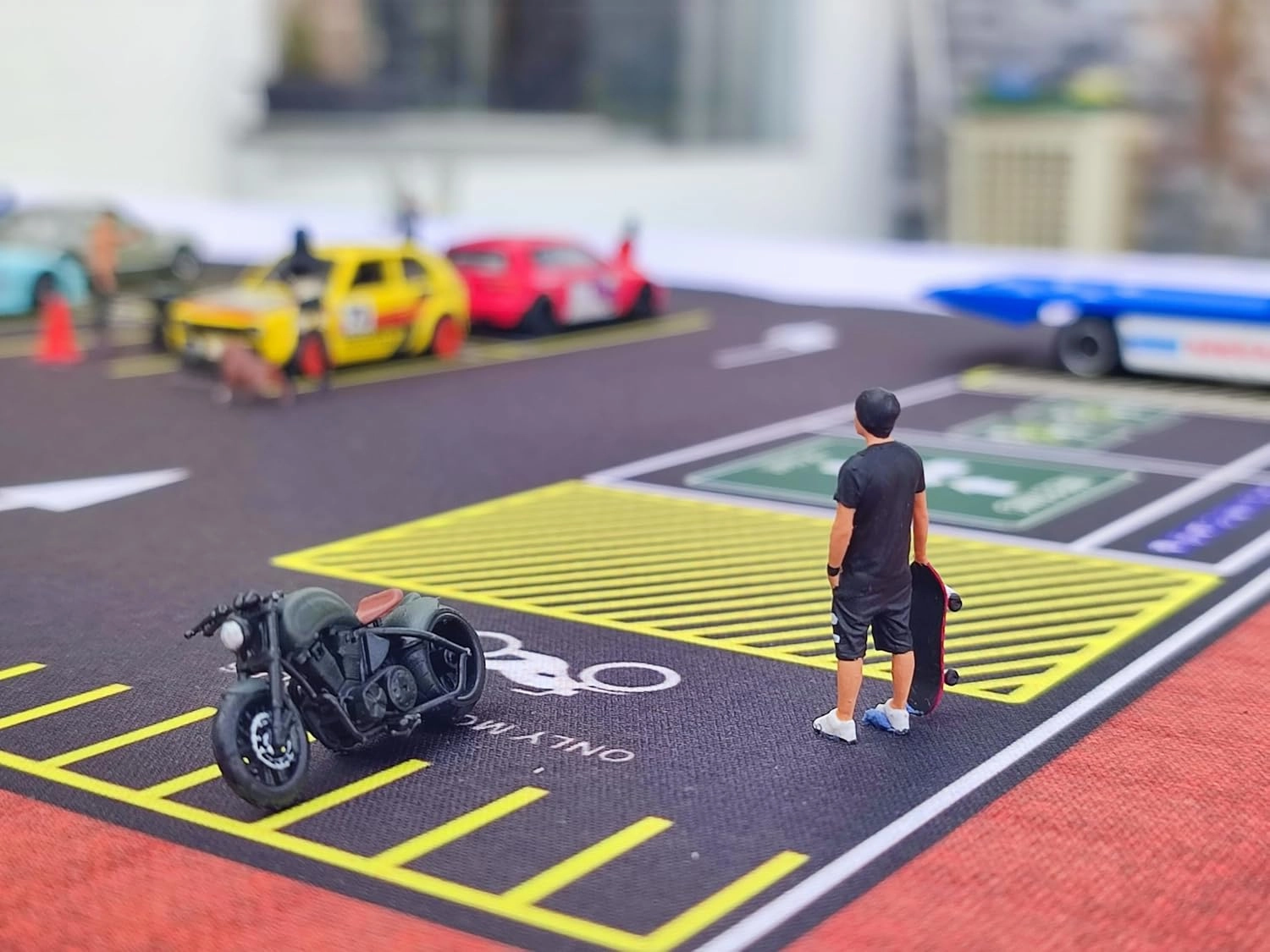 1/64 Scale Non-Slip Parking Mouse Pad Car Diorama, Rollable Desktop Play Mat for Model Vehicle (PAD_004), XX-Large