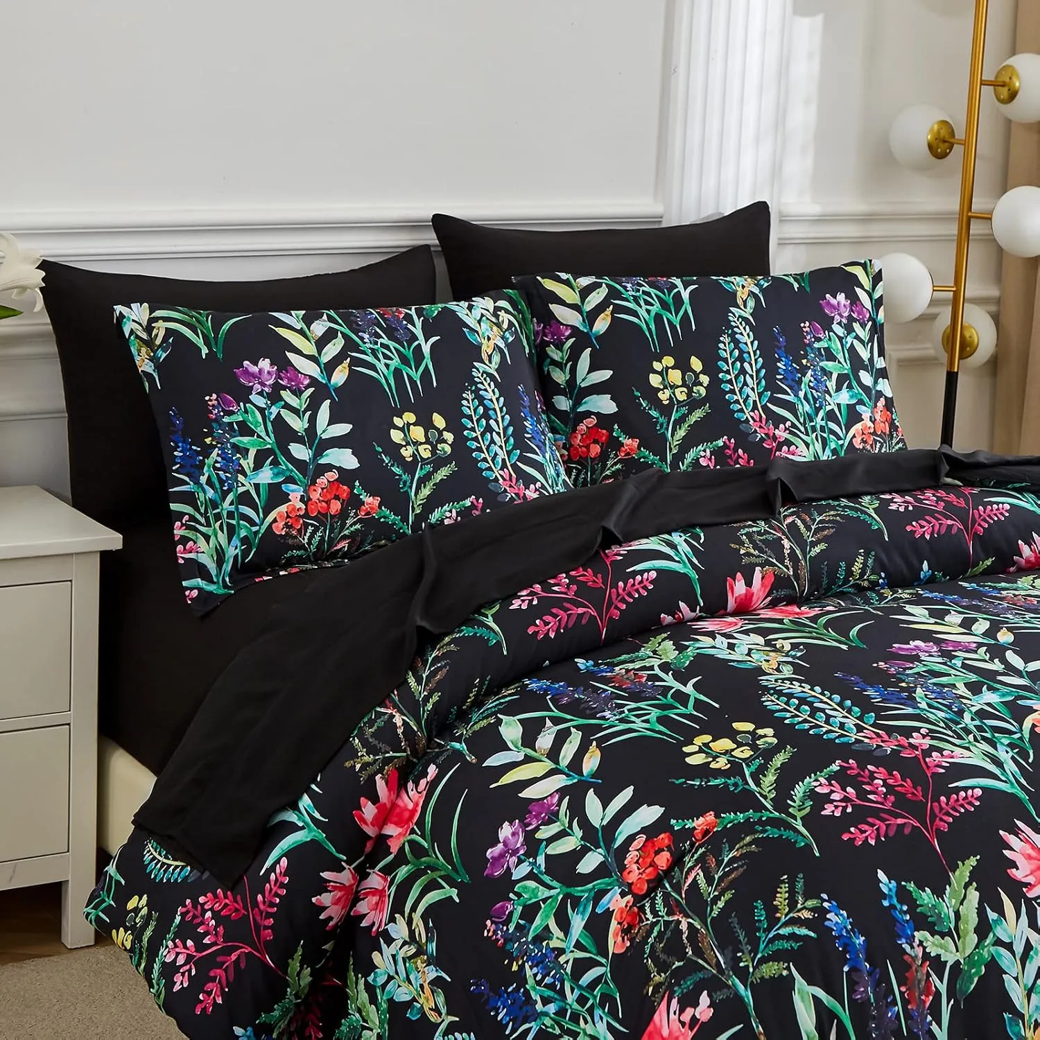 7 Piece Bed in a Bag Floral Comforter Set, Botanical Flowers Comforter and Sheet Set, Soft Microfiber Lightweight Bedding Comforter Set for All Season(Dark Floral, Queen)