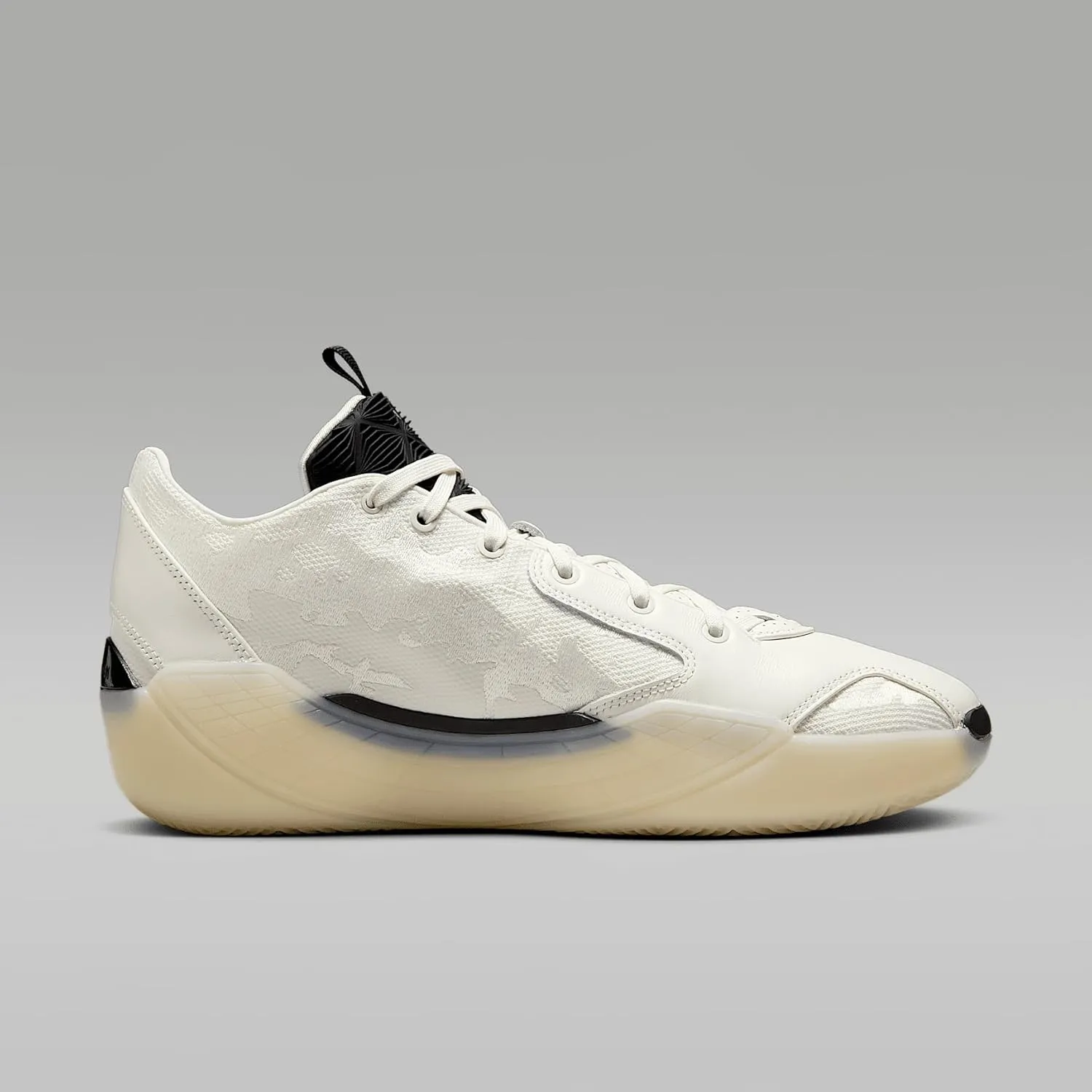 Air Jordan XXXIX Basketball Shoes (FQ0213-104, Sail/Black/Game Royal)