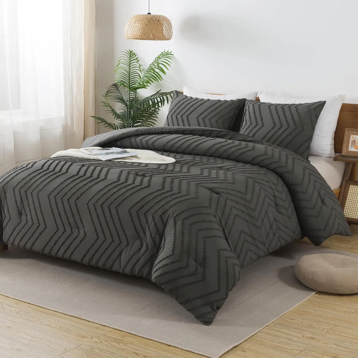 Andency Dark Grey Comforter Set Queen Size, Boho Soft Warm Tufted Bedding Comforter Sets for Queen Size Bed, 3 Pieces Aesthetic Chevron Farmhouse Cute Bohemian Textured Bed Set