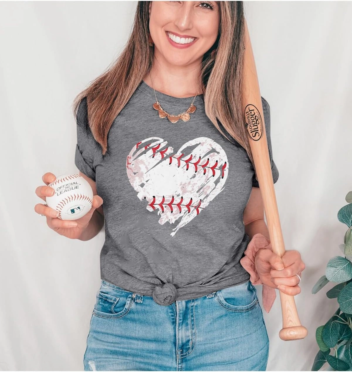 Baseball Shirts Women Baseball Mom Tshirt Baseball Heart Graphic Tee Game Day Gifts Funny Short Sleeve Tops