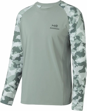 BASSDASH UPF 50 Fishing Tee for Men Camo Long Sleeve Shirt Quick Dry Sweatshirts