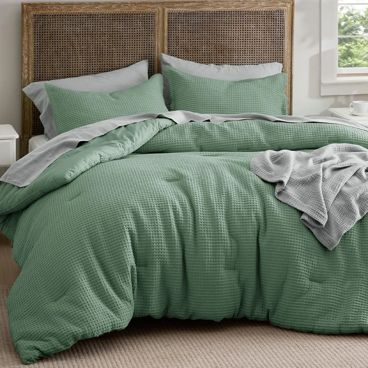 Bedsure Waffle Comforter Set Queen, Green Soft Cotton Bedding, Waffle Weave Bed Set, 3 Pieces, 1 Comforter (90"x90") and 2 Pillow Shams, Premium Cotton Cover with Polyester Fill for All Seasons