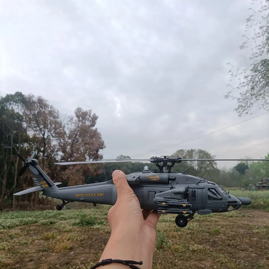 F09-H SH60 Seahawk RC Helicopter with Camera, Yu Xiang 2.4G 8CH Remote Control Aircraft, Dual Brushless Wingless, 6G/3D Stunt Copter Model for Adults-1:47 Scale (RTF Version/Grey)