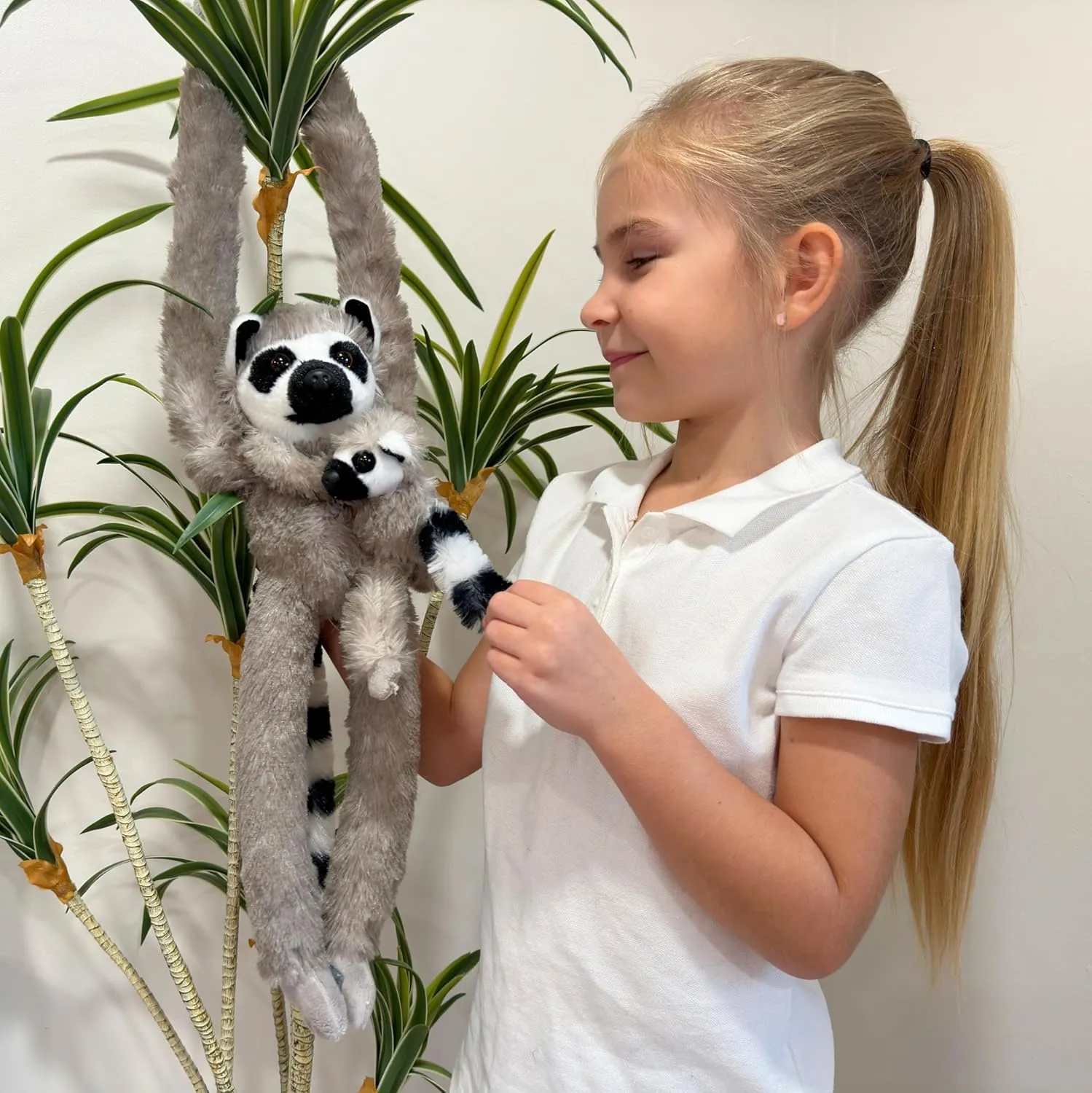 Forest & Twelfth 28" Stuffed Mom and Baby Hanging Lemur Plush Animals for Kids, Cute & Huggable Stuffed Zoo Animals Ideal for Nursery Room Décor (Mom & Baby Lemur)