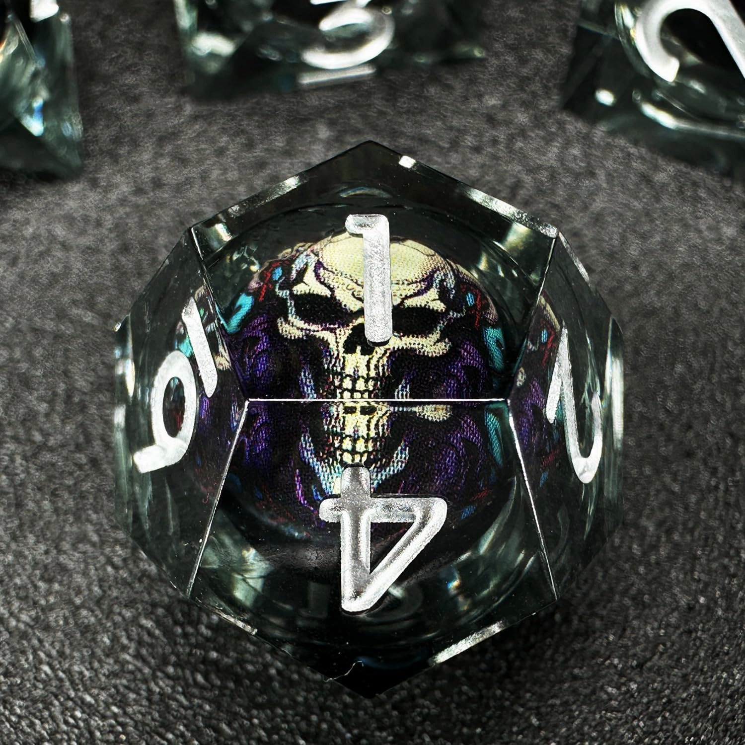 HAOMEJA Skull D&D Monster Resin Dice Set DND Skeleton 7 PCS Sharp Edges Dice with Gift Dragon Eye Bag Apply to Dungeons and Dragons Role Playing Game Gift (Skull B & Black)