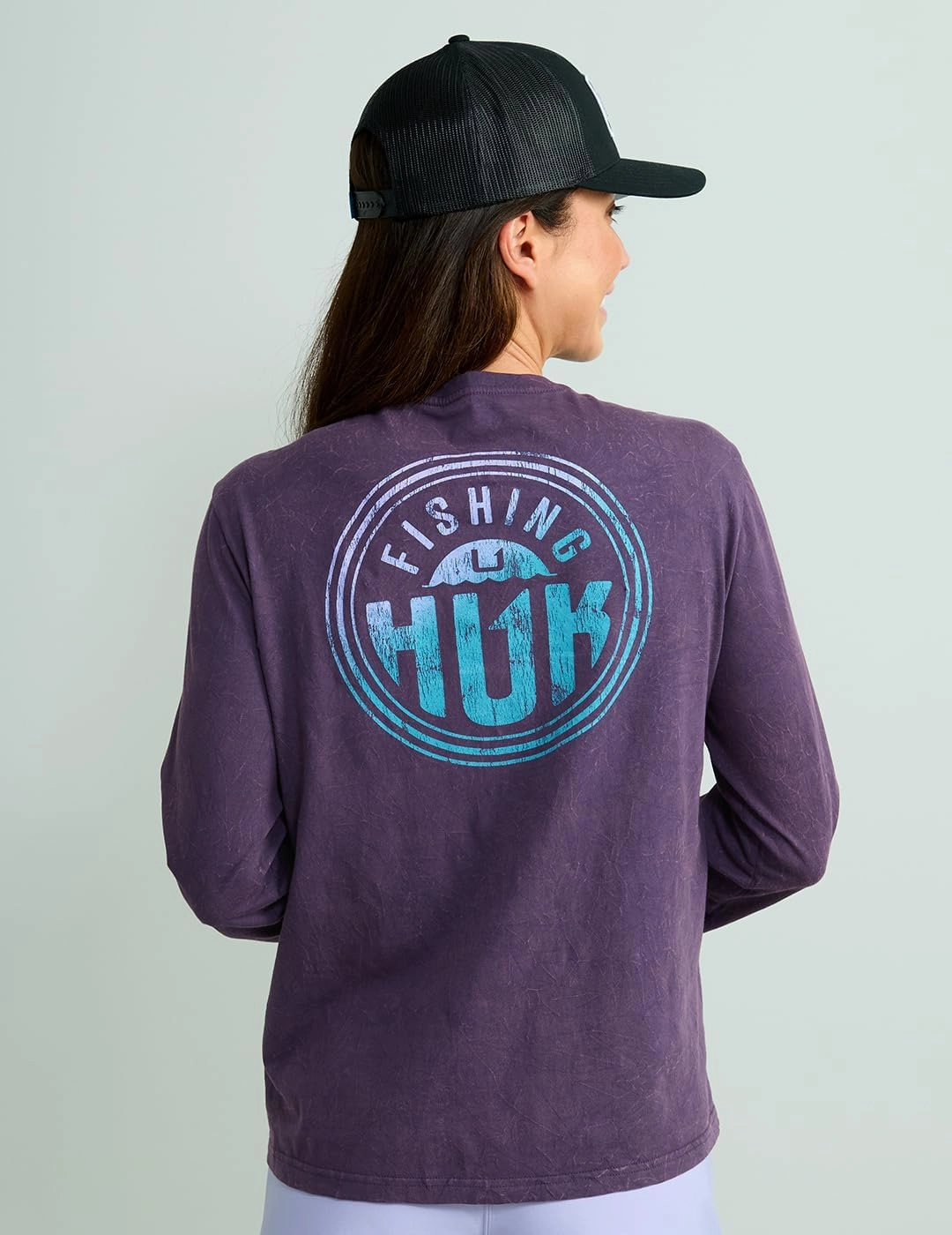 HUK Women's Short Sleeve Mineral Wash Pocket Tee, Fishing T-Shirt