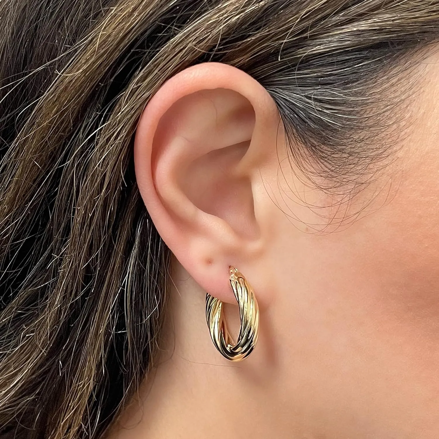 Italian 14k Yellow Gold Twisted Round Hoop Earrings