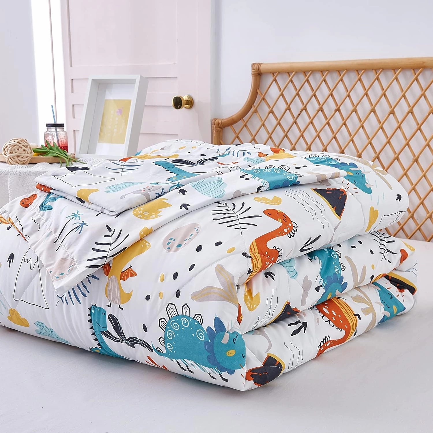 JSD Dinosaur Kids Comforter Set Twin Size, 2 Piece Microfiber Comforter with Pillow Sham, Lightweight All Season Washable