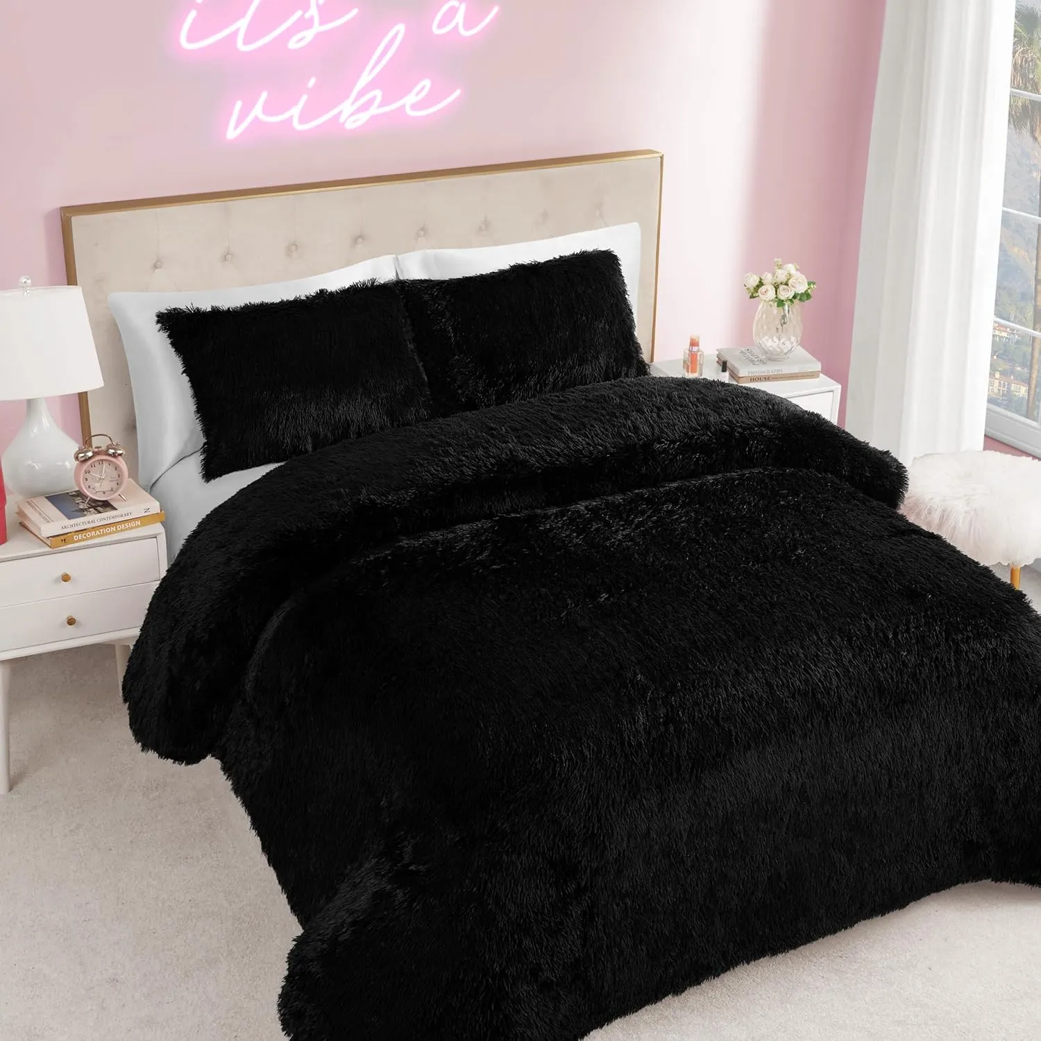 Juicy Couture Shaggy Faux Fur Black Twin/Twin XL Comforter Set - Soft and Cozy 2-Piece Machine Washable Bedding Comforter and Sham Set