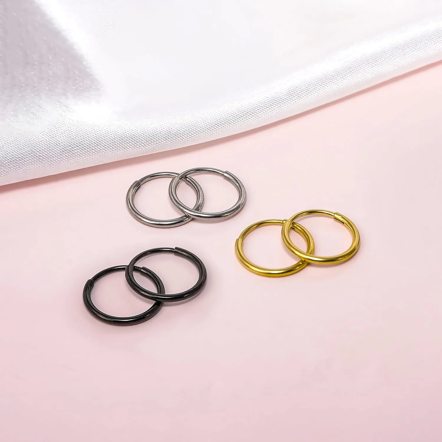 Limerencia G23 Titanium Slim Huggie Hoop Earrings, Hypoallergenic F136 Implant Grade Pure Titanium for Sensitive Ears