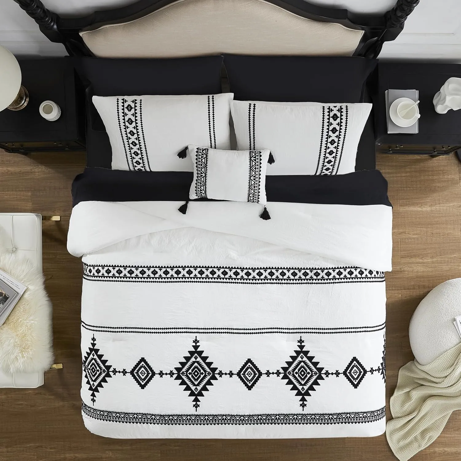 MAIREVE Embroidery Comforter Set Queen Size - 7 Piece, White Boho Western Bedding All Season Bed in A Bag, Farmhouse Queen Comforter Set with Sheets, Pillowcases & Shams