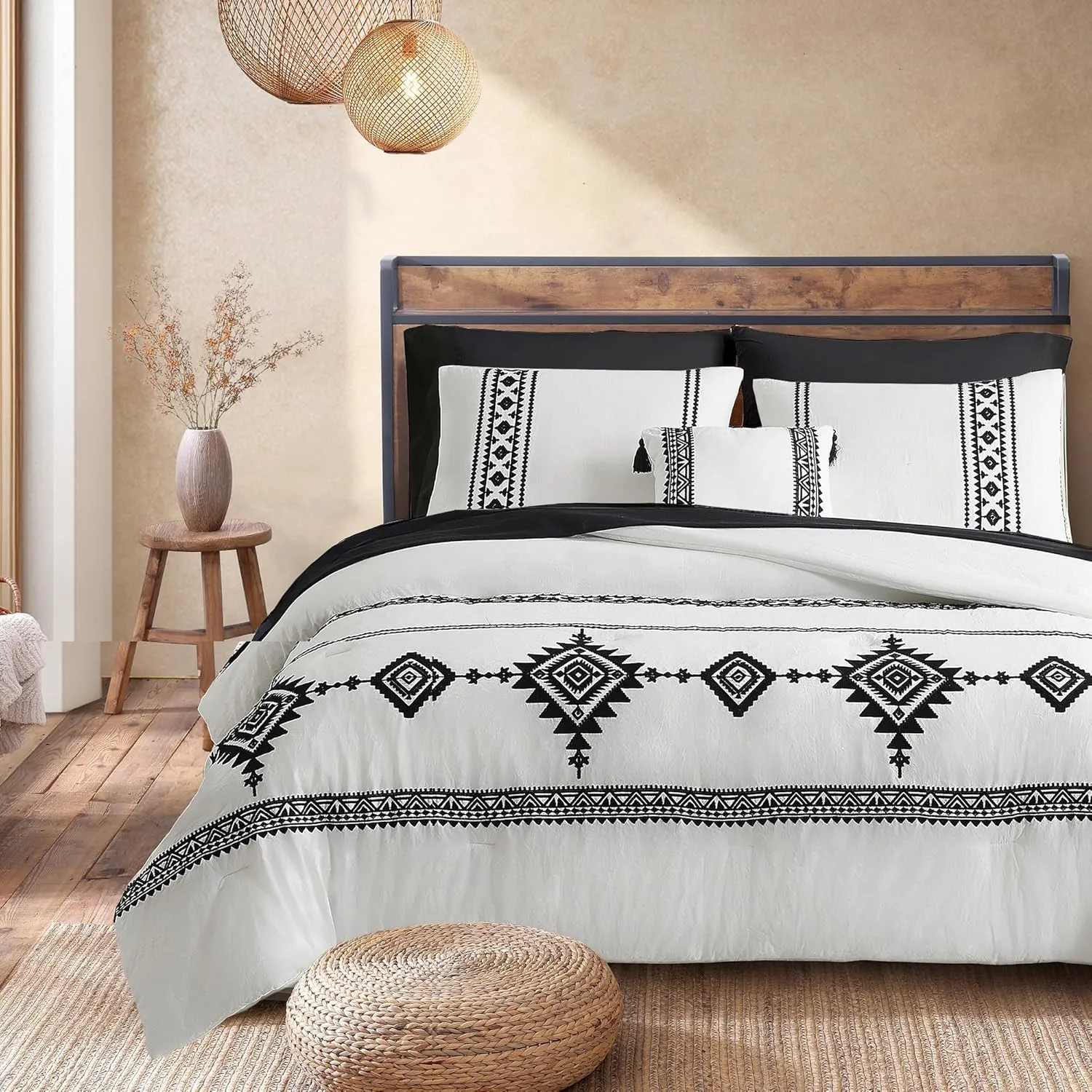 MAIREVE Embroidery Comforter Set Queen Size - 7 Piece, White Boho Western Bedding All Season Bed in A Bag, Farmhouse Queen Comforter Set with Sheets, Pillowcases & Shams