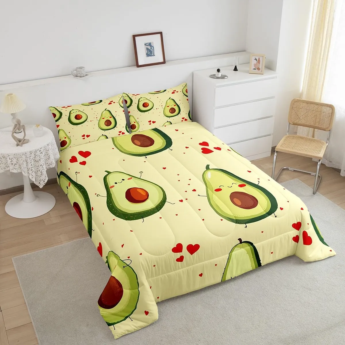 Manfei Cute Avocado Comforter Set Queen Size Lovely Fruits Theme Bedding Set 3pcs for Kids Boys Girls Room Decor, Red Love Hearts Print Quilt Set Modern Fashion Duvet Set with 2 Pillowcases