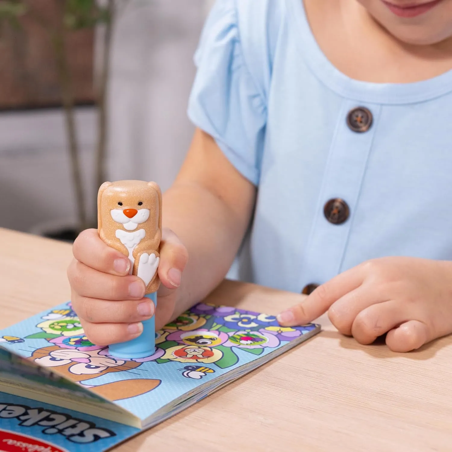 Melissa & Doug Sticker Wow!™ Bunny Bundle: 24-Page Activity Pad, Stamper, 500 Stickers, Mini Pad, Arts and Crafts Fidget Toy Collectible Character