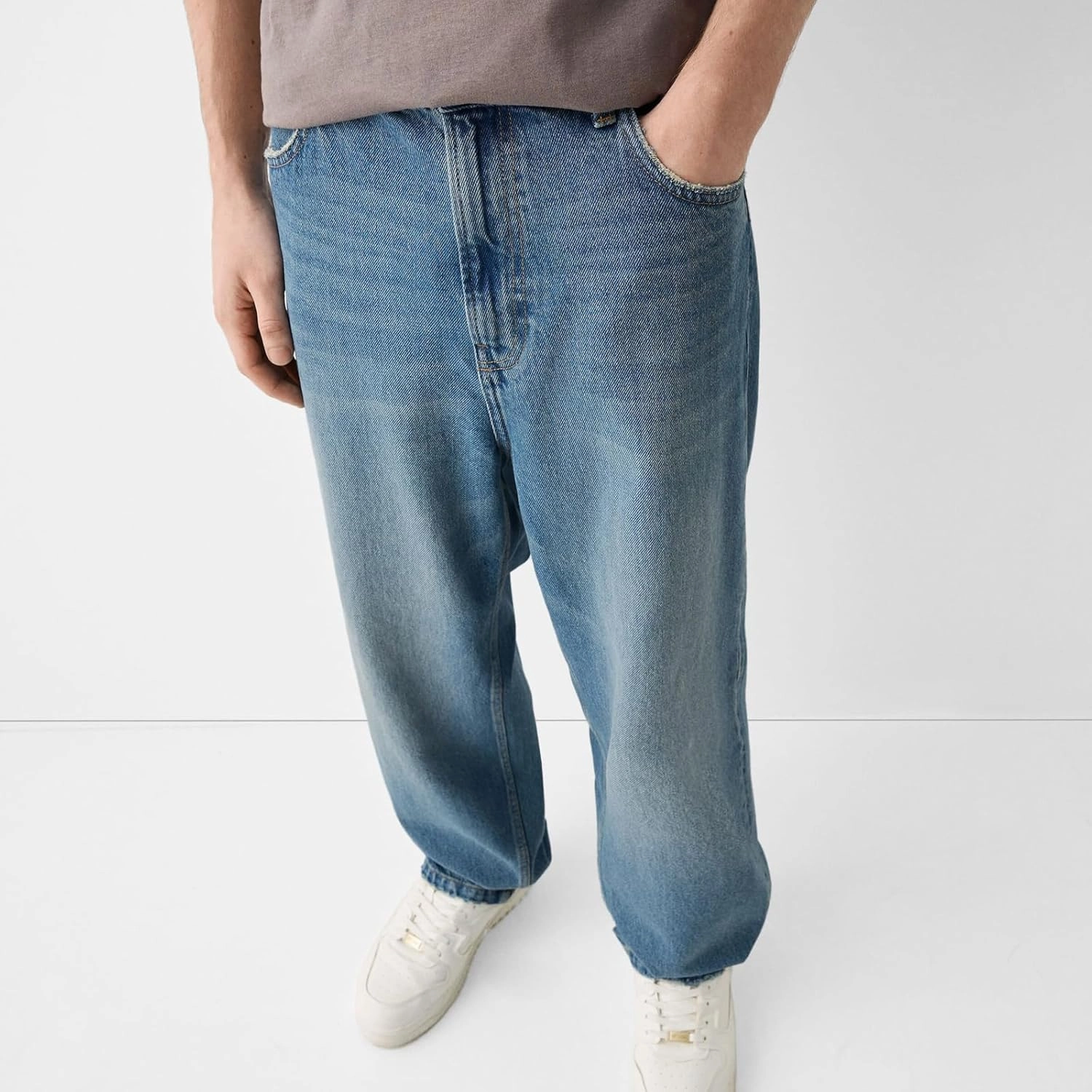 Men's Classic Regular Fit Jeans Vintage Straight Wide Leg Denim Pants with Pockets Baggy Jeans Trousers Streetwear