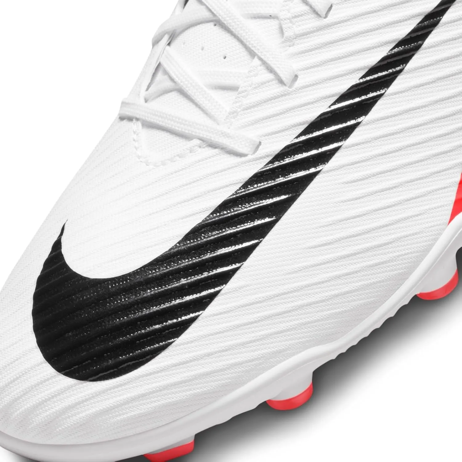 Nike Men's Soccer Sneaker