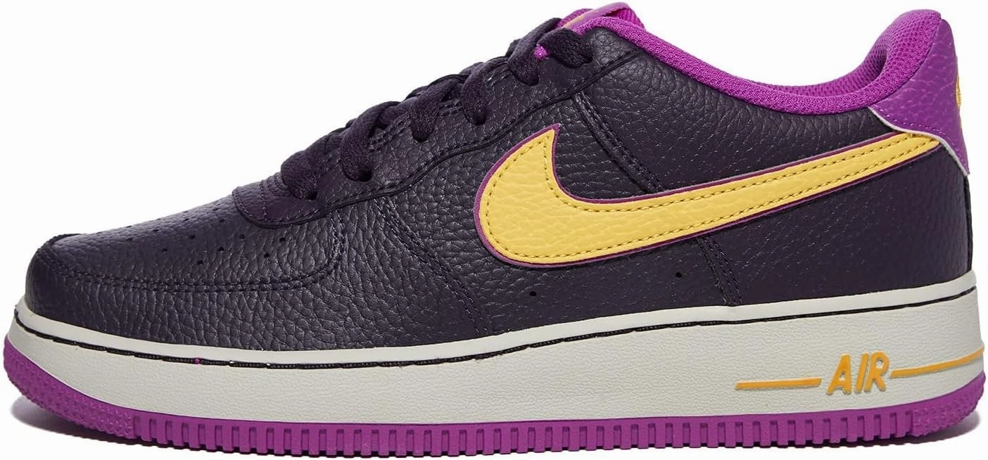 Nike Boy's Air Force 1 LV8 (Big Kid)