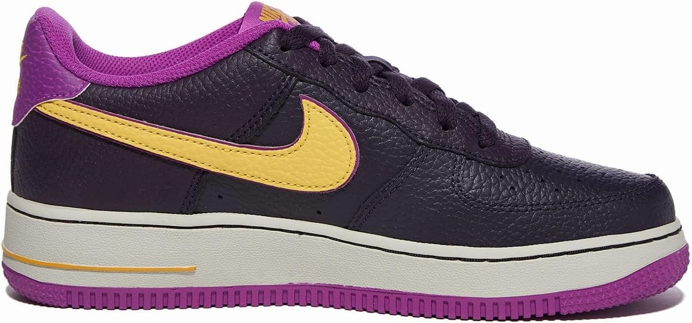 Nike Boy's Air Force 1 LV8 (Big Kid)