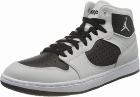 NIKE Men's Sneaker