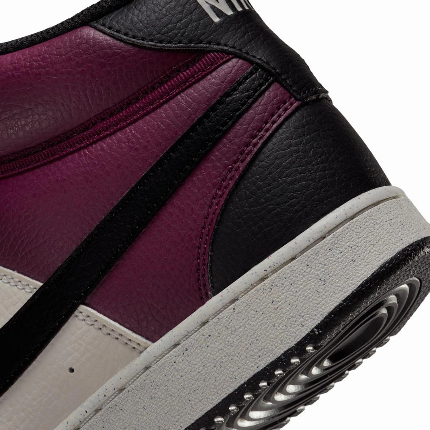 Nike Men's Sneaker