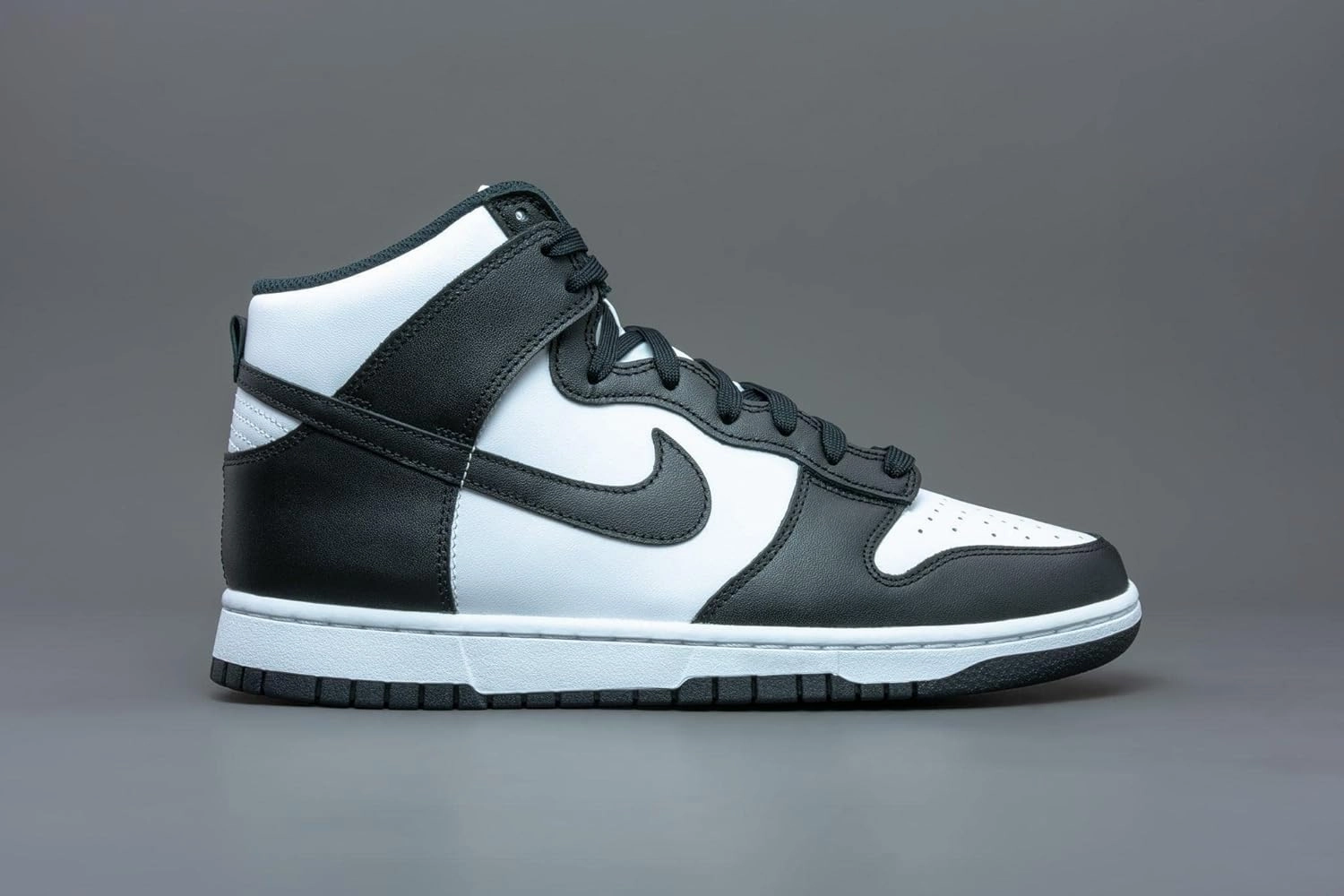 Nike Unisex-Adult Vintage