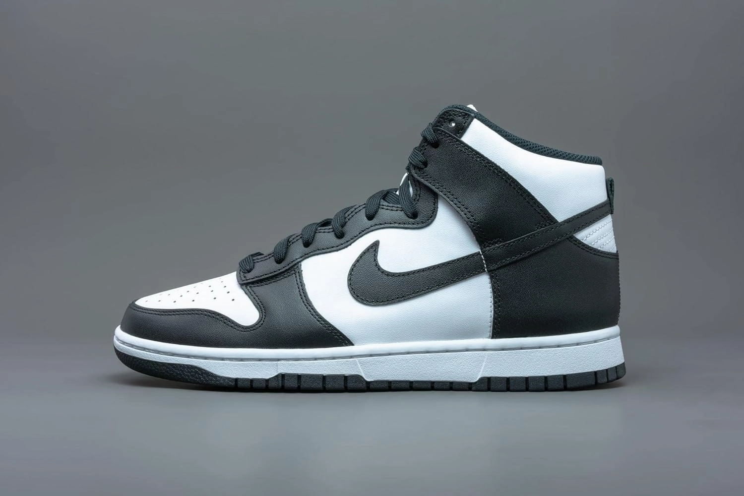 Nike Unisex-Adult Vintage