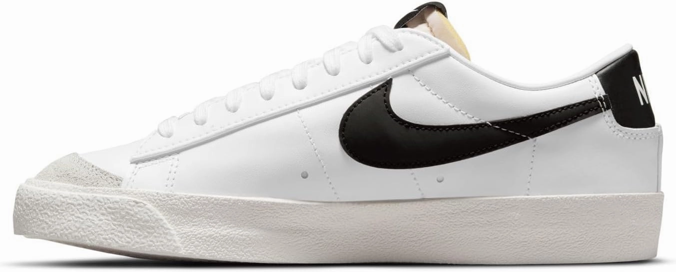 Nike Women's Basketball Shoe