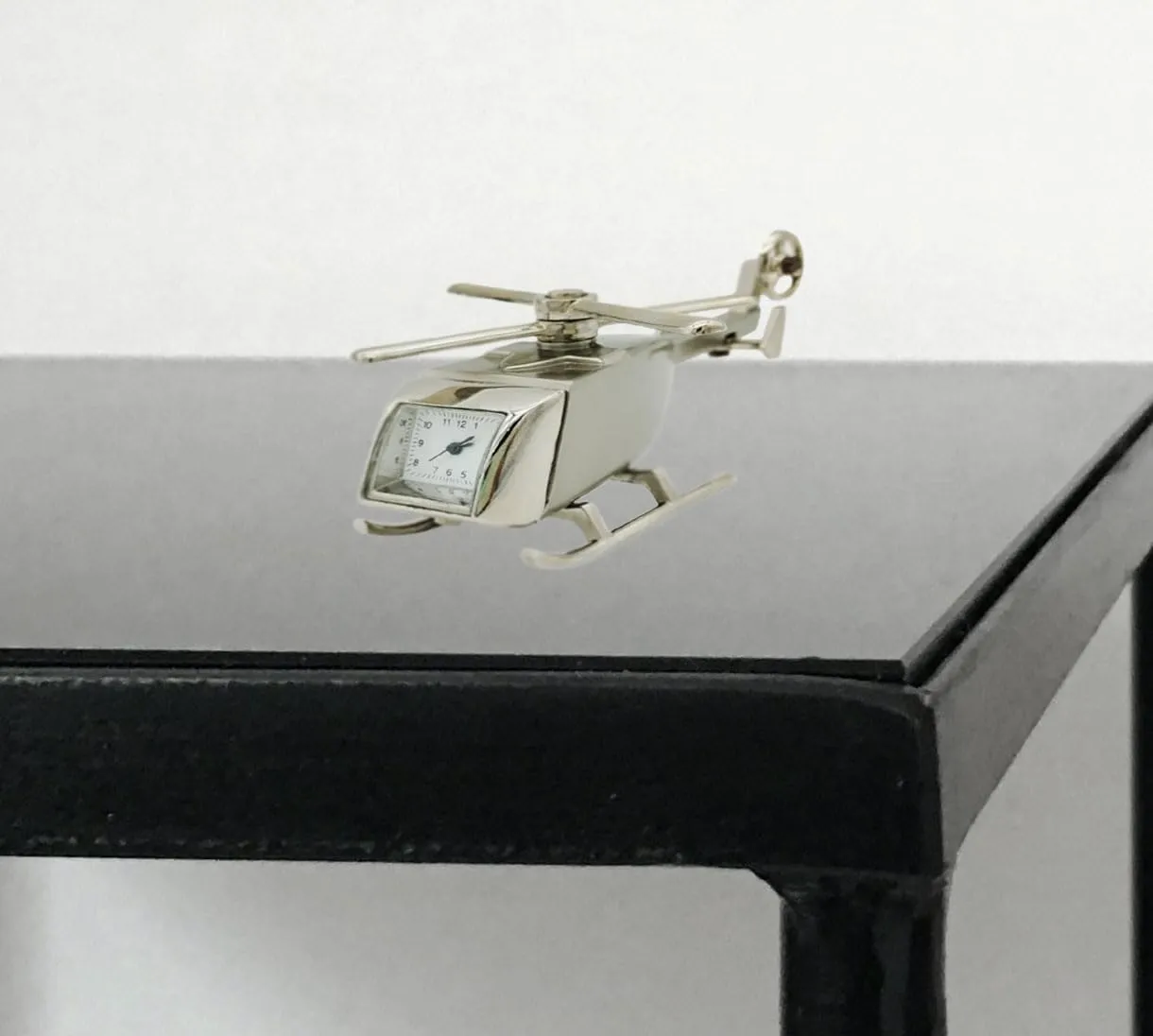 NXZ Analog Table Clock & Helicopter Miniature Desk Clock, Paper Weight Showpiece for Home/Office Decor
