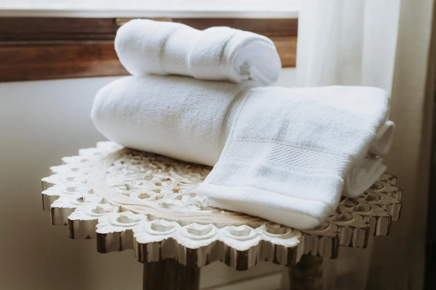 Peacock Alley Diamond 6 Piece Towel Set - Luxurious 100% Long-Staple Turkish Cotton - Soft, Absorbent & Fast Drying, Pewter