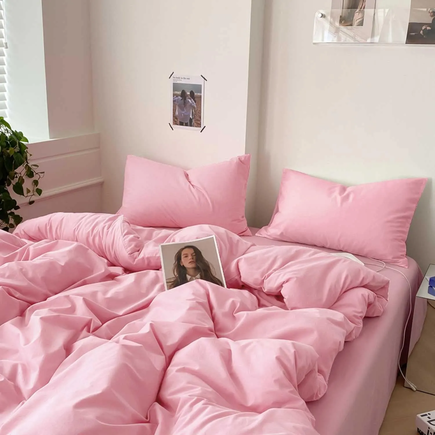 Pink Full Size Comforter Set, 3 Piece Soft Modern Bedding Set, Lightweight All Season Microfiber Down Alternative Bed Comforter with 2 Pillow Shams for Women Teen Girls