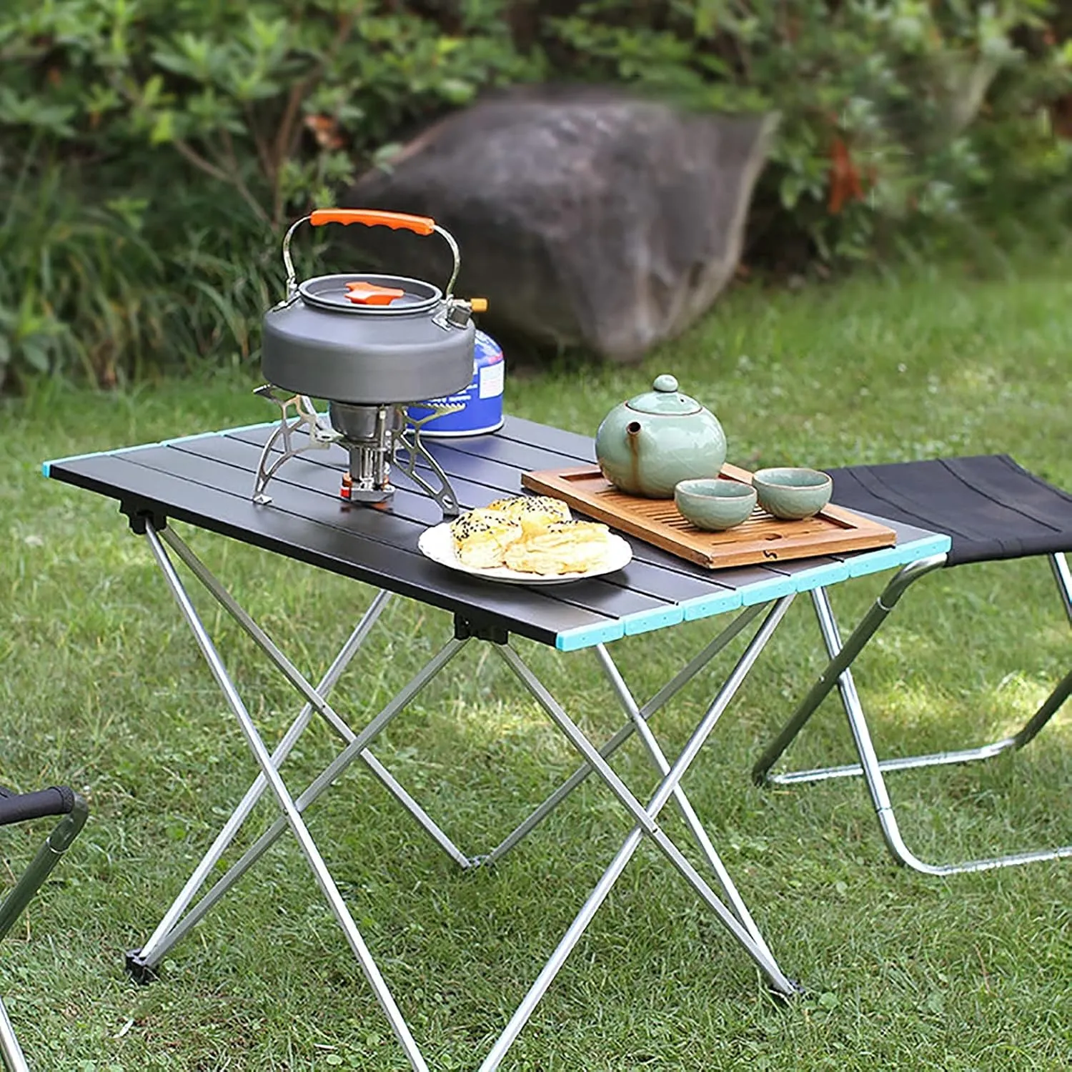 Portable Folding Table，Folding Table, Portable Camping Table with Aluminum Table and Carrying Bag, Easy to Carry, Suitable for Outdoor, Picnic, Beach, Hiking/Sier/68X46X40Cm