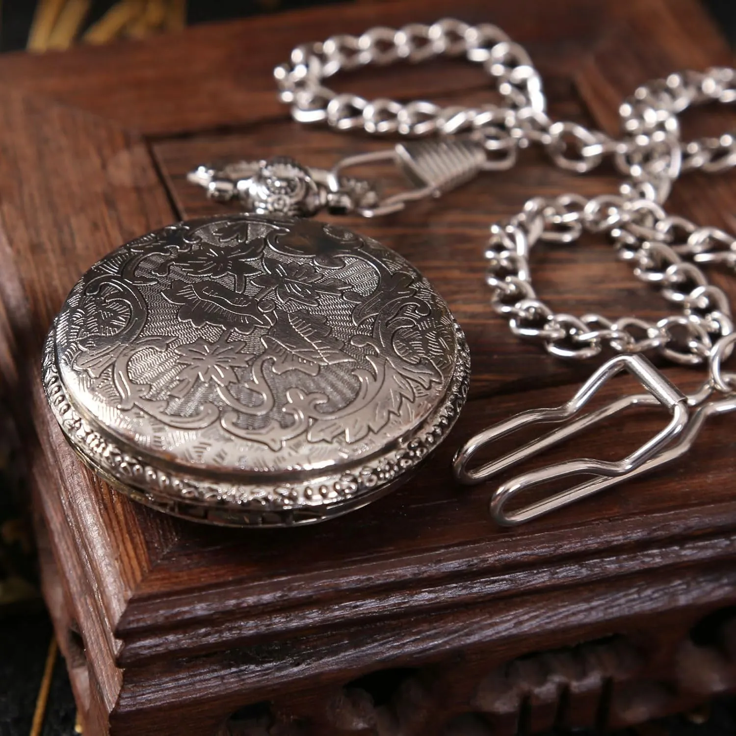 Scrying Mirror, Mini Black Obsidian Mirror Witch Witchcraft for Divination, Meditation, Witchy Gifts, Silver Finish