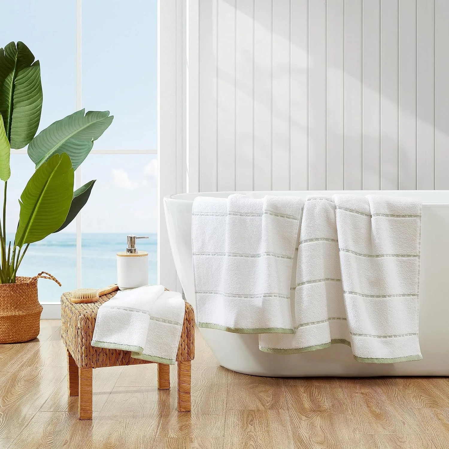 Tommy Bahama - Bath Towels, Soft & Highly Absorbent Bathroom Essentials, Oeko-Tex Certified (Ridley Solid Blue, 3-Piece)