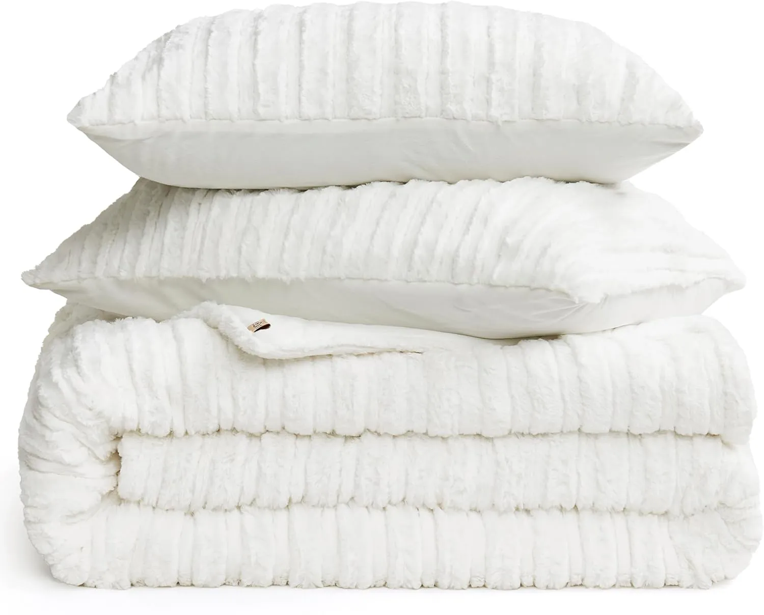 UGG Kenzie Full/Queen Comforter Set with 2 Pillow Shams Plush Faux Fur Bedding Soft Warm Down Alternative Comforter Washable Hypoallergenic Fluffy Blanket Set for Bedroom, Full/Queen Size, White Snow