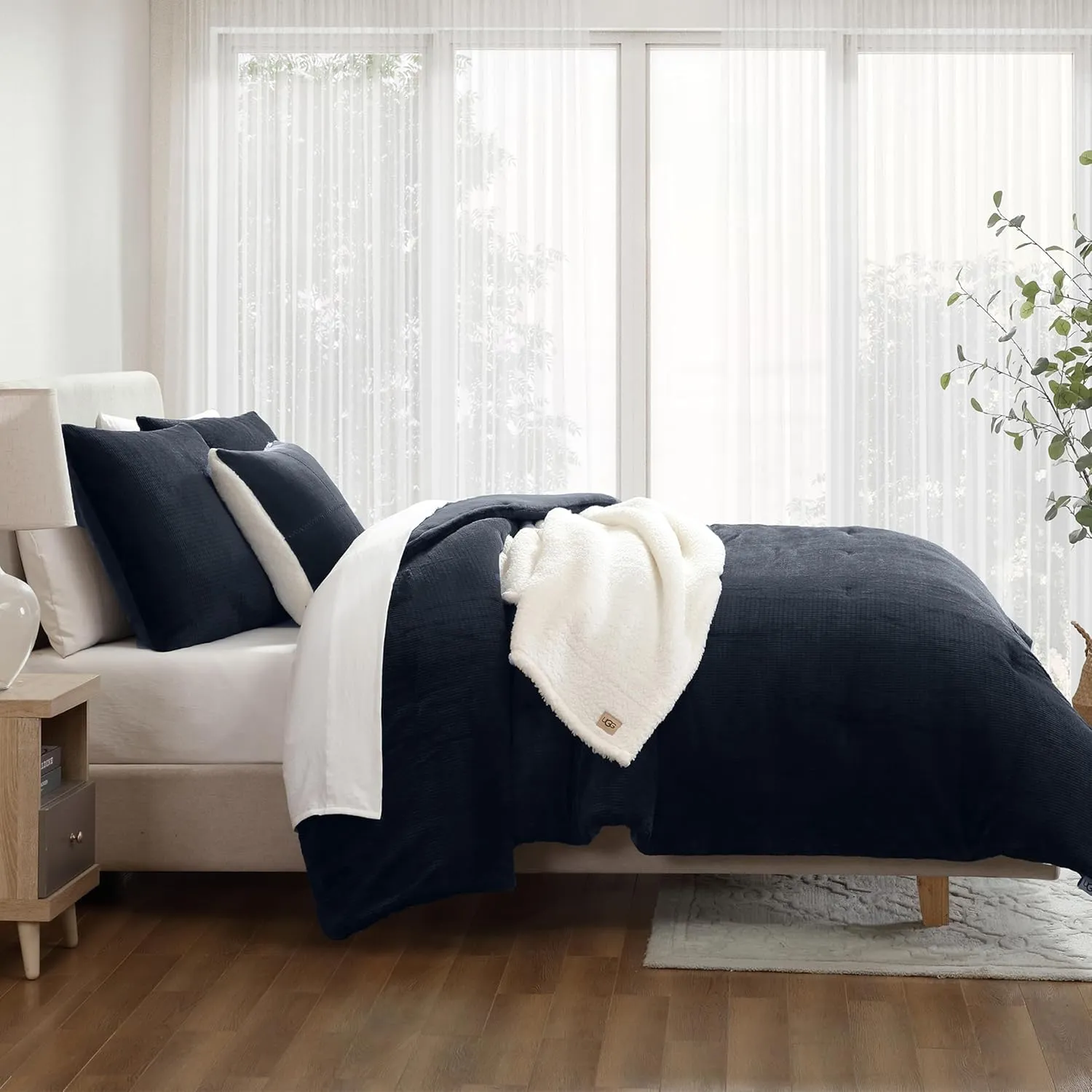 UGG Remina Comforter Set 5 Piece Bed in a Bag with Throw Blanket, Decorative Pillow, Shams, and Reversible Comforter Hypoallergenic Washable Luxury Plush Warm Plush Fluffy Bedding Set, King, Navy Blue