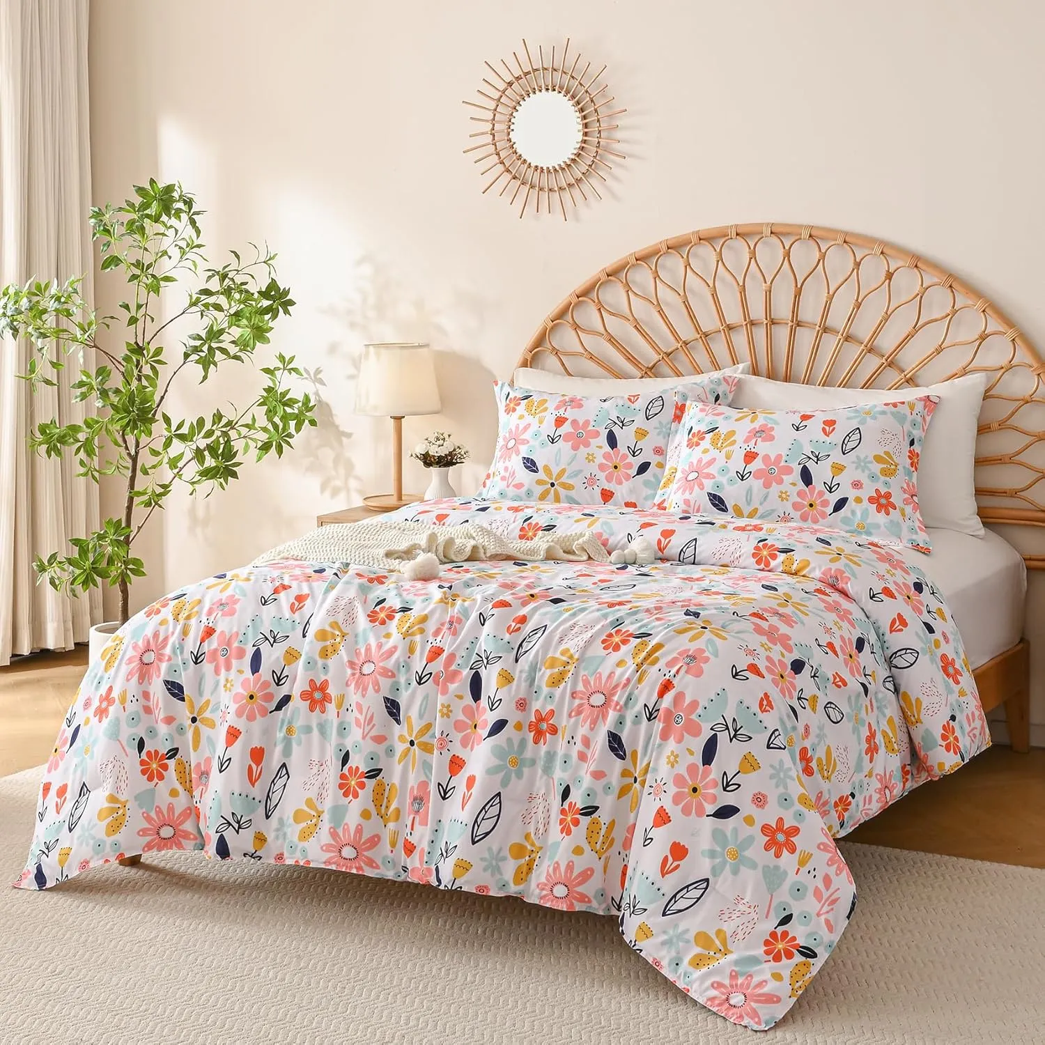 Yibeizi Floral Comforter Set for Girls Full Size, Kids Cute Patterned Bedding Set with Pillow Sham, Lightweight Soft Breathable Machine Washable Quilt Bed Comforter Set 3 Piece