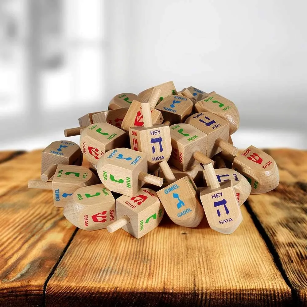 Zion Judaica Bulk Pack Wood Dreidels Medium Bulk-Pack Wooden Hanukkah Dreidles in Ziplock Bag Traditional Chanukah Game Hanukkah Spinning Tops (100 Pack)